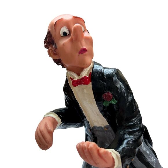 Ganz James the Butler with Red Bow Tie Resin Kitchen Spoon Rest Holder - Picture 2 of 7